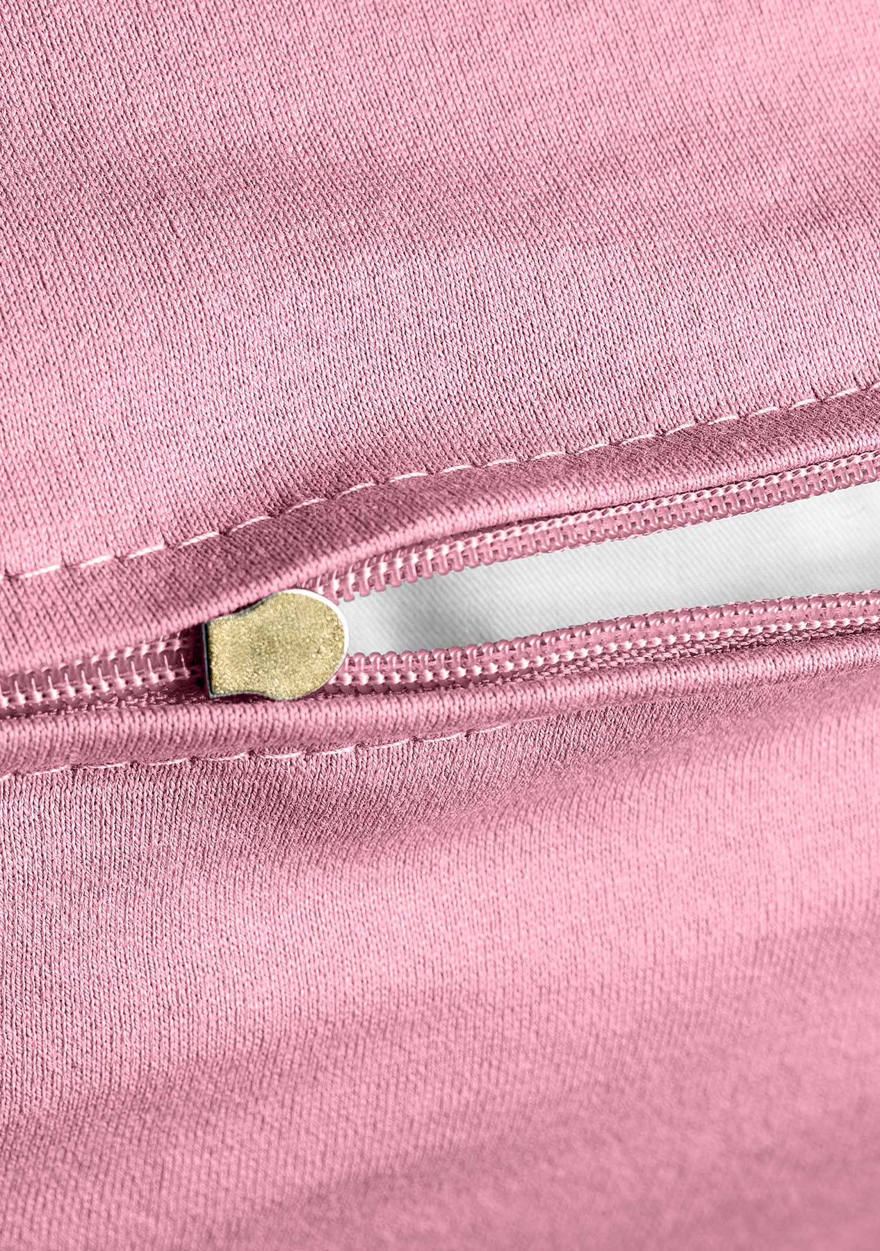 Luxurious thread and jersey pillowcase 80 x 80 cm