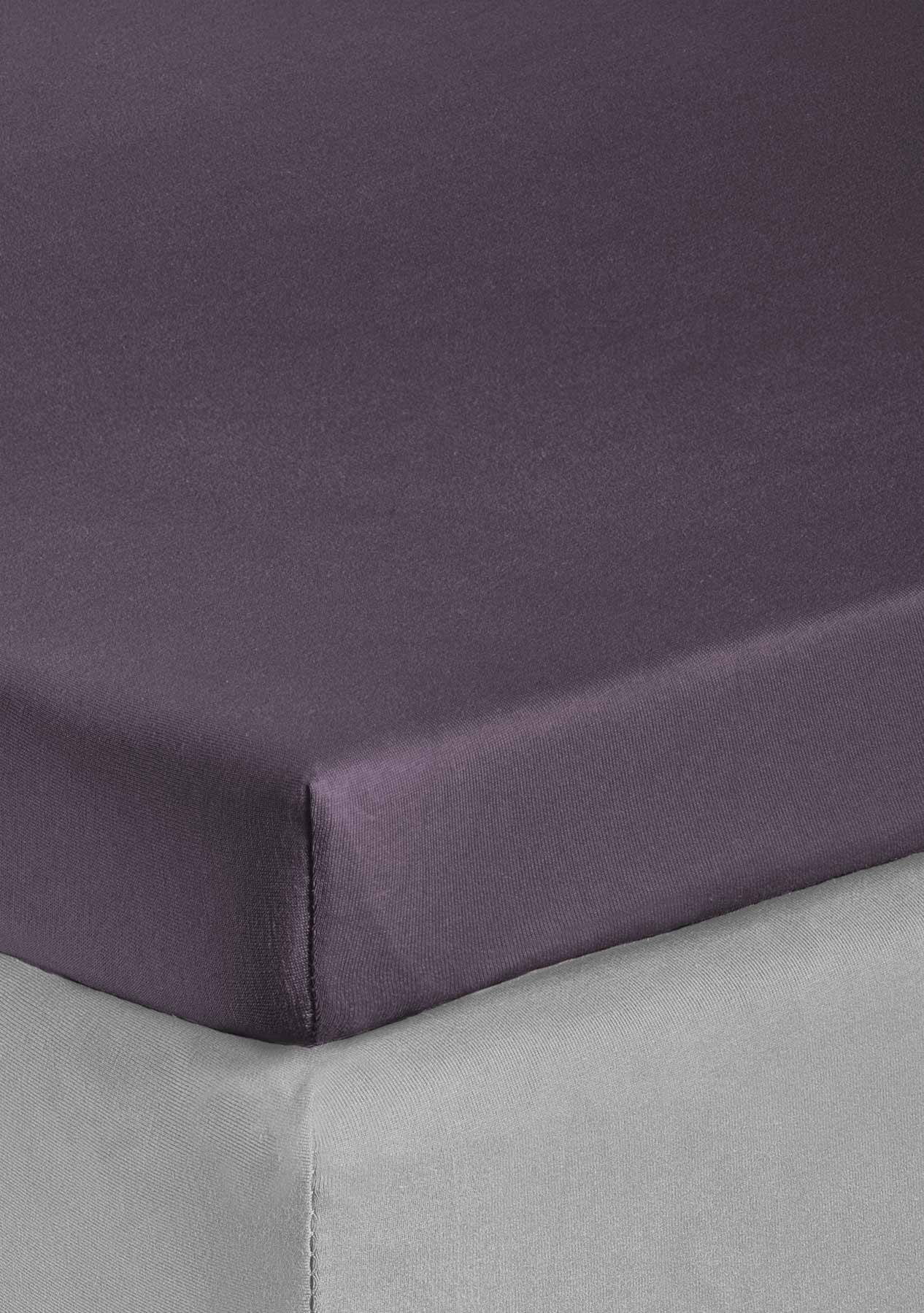 Vario-Stretch fitted sheet for topper with extra length XL