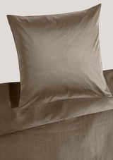 Precious plain satin bed linen with zipper