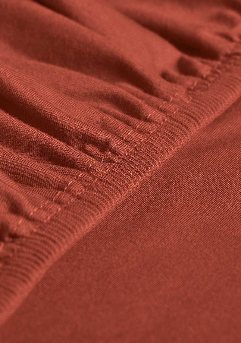 Exclusive-stretch fitted sheets L