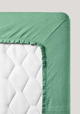 Fluffy beaver fitted sheets L